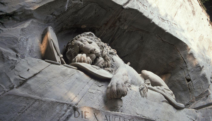 Löwendenkmal in der Stadt Luzern